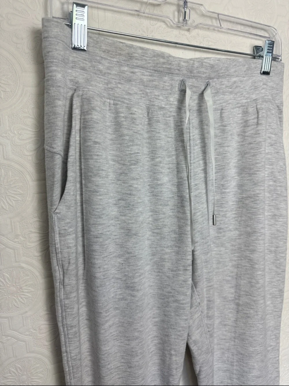 Lululemon Gray‎ Modal Joggers Size 8 Soft Lounge Sweatpants Drawstring